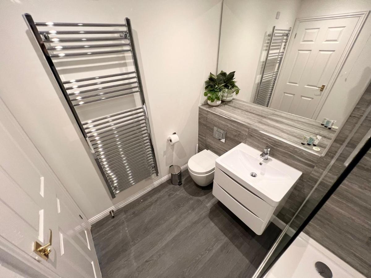 Urban Living'S The Hopkins, Beautiful City Apartment With Private Parking Oxford Eksteriør bilde